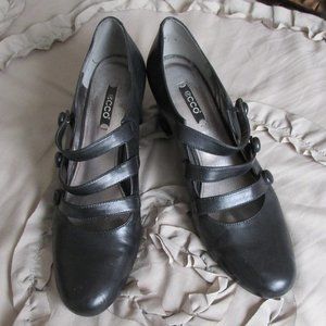 Ecco triple strap high heels